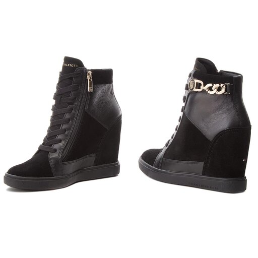 Tommy hilfiger tommy chain dress sneaker new arrivals