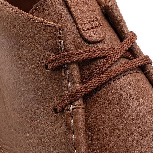 Clarks oakland mid store