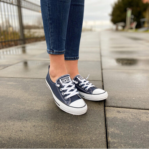 athletic navy converse