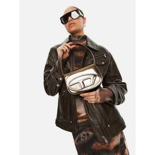 diesel❤︎ 18719187_43330308_600.jpg