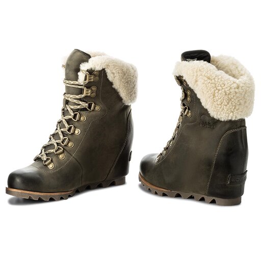 Sorel conquest wedge shearling sale