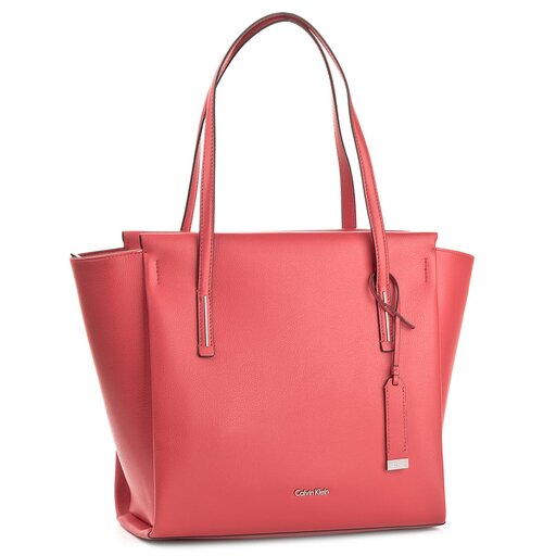Frame large store shopper calvin klein