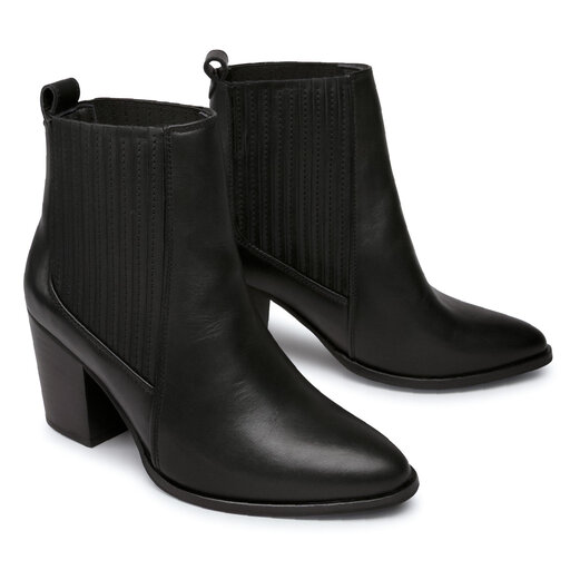 mid shaft boots