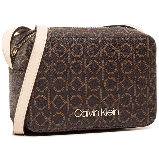 Handtasche Calvin Klein Camera Bag K60K607449 Braun eschuhe
