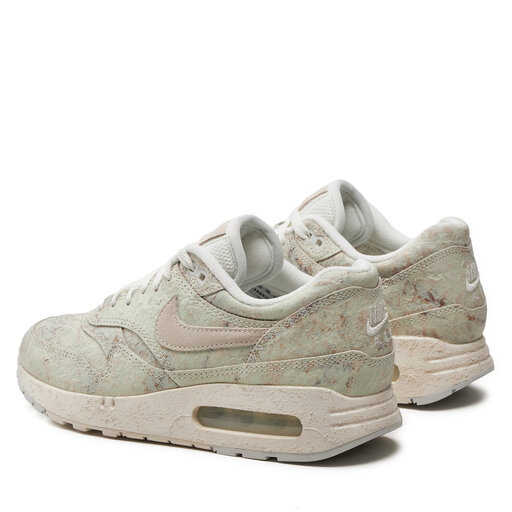 Nike air max 1 beige suede top
