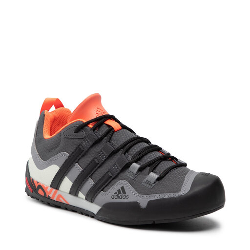 adidas terrex swift solo