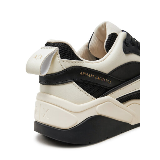Sneakers Armani Exchange XDX170 XV896 N814 Schwarz