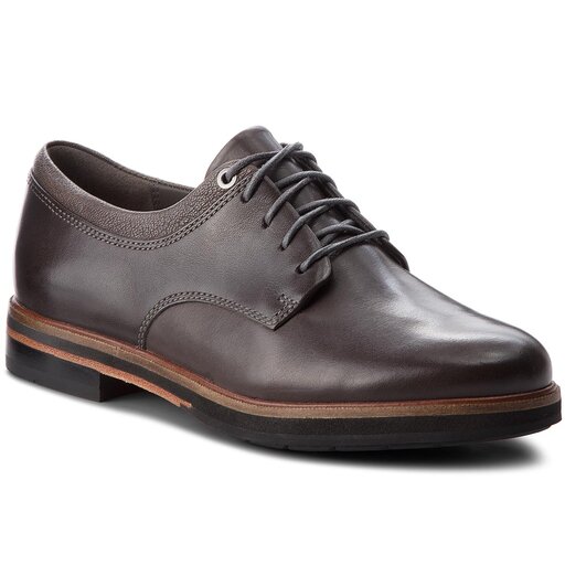 Clarks frida deals