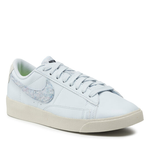 Blazer low se 2025