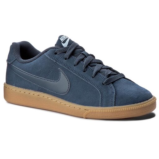 grey workout shoes