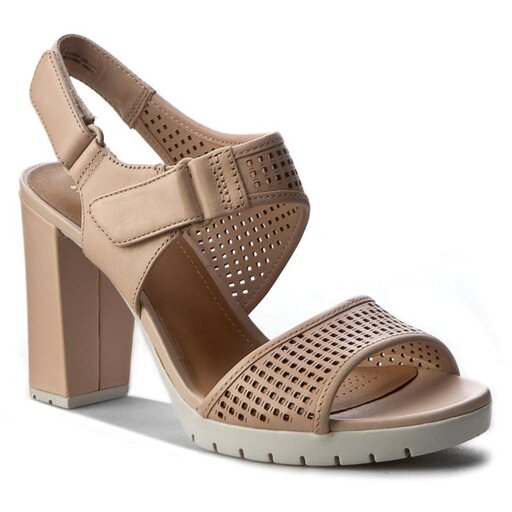 Clarks pastina top