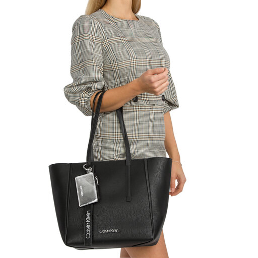 Calvin klein sales base medium shopper