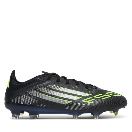 vzuttia-dlia-futbolu-adidas-