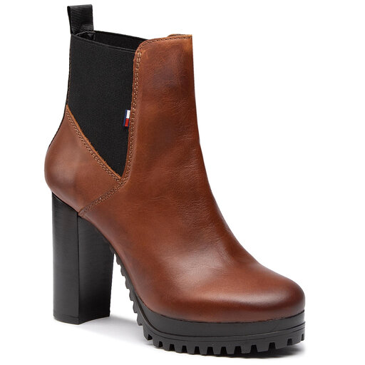 Aulinukai Tommy Hilfiger Essenstial Cleated Heeled Boot EN0EN01075 Winter  Cognac GVI • Www.eavalyne.lt