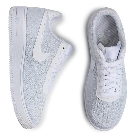 Av3042 nike shop