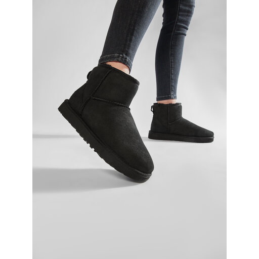 Śniegowce Ugg W Classic Mini II 1016222 Czarny | eobuwie.com.pl