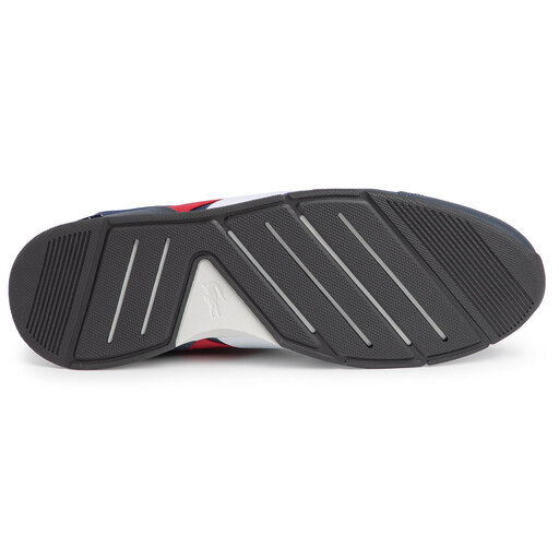 menerva elite lacoste