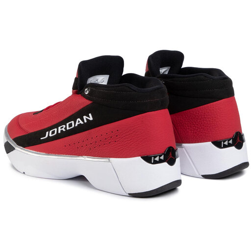 Batai Nike Jordan Team Showcase CD4150 