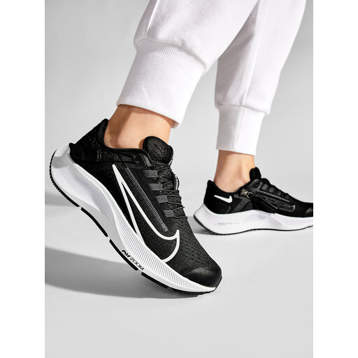 Nike pegasus fly easy hotsell