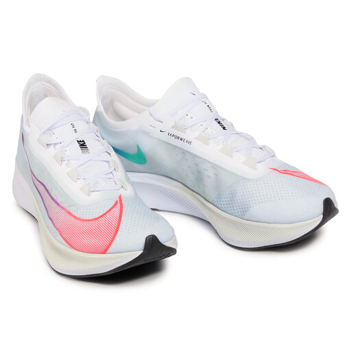 nike zoom fly 3 at8240