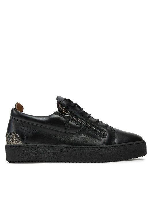 snikerci-giuseppe-zanotti-