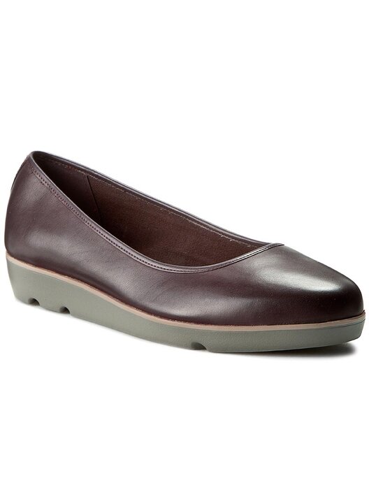 Clarks evie buzz outlet