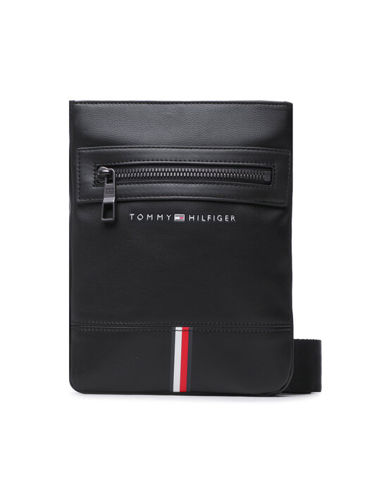 Tommy hilfiger corporate crossover 2025