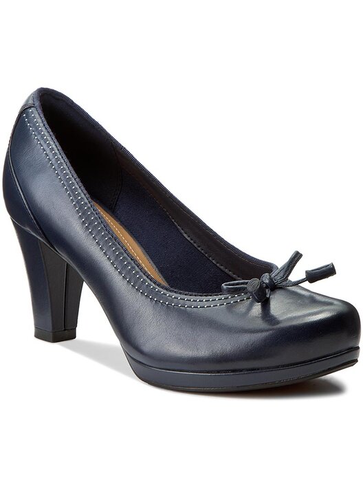Clarks chorus bombay top