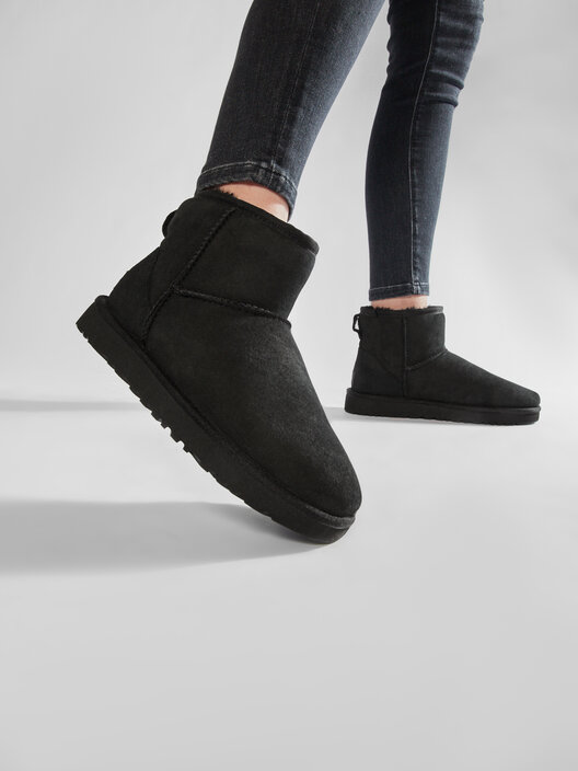 Bottes de neige Ugg W Classic Mini II 1016222 Noir chaussures