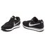 Nike Čevlji Nike WMNS Nike Md Runner 629635 011 Black/ Metallic Silver/ White