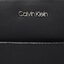 Calvin Klein Handtasche Calvin Klein Ck Must Camera Bag W/Slip Pkt K60K609680 BAX
