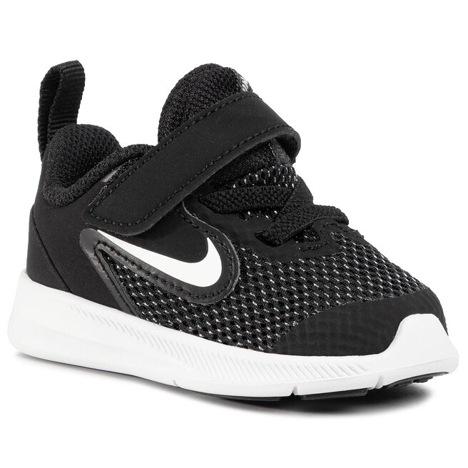 Nike downshifter 9 all black discount