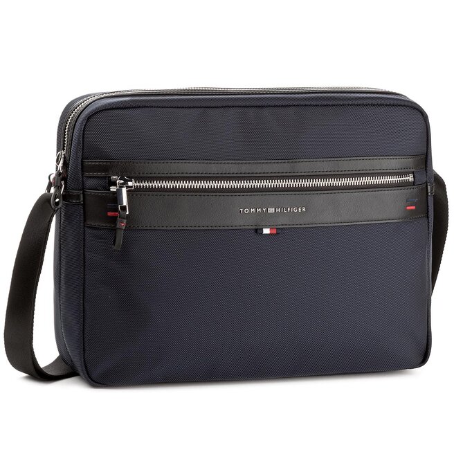 Tommy hilfiger elevated on sale messenger
