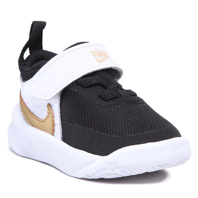 Sneakersy Nike Team Hustle D 10 (Td) - 002 Czarny