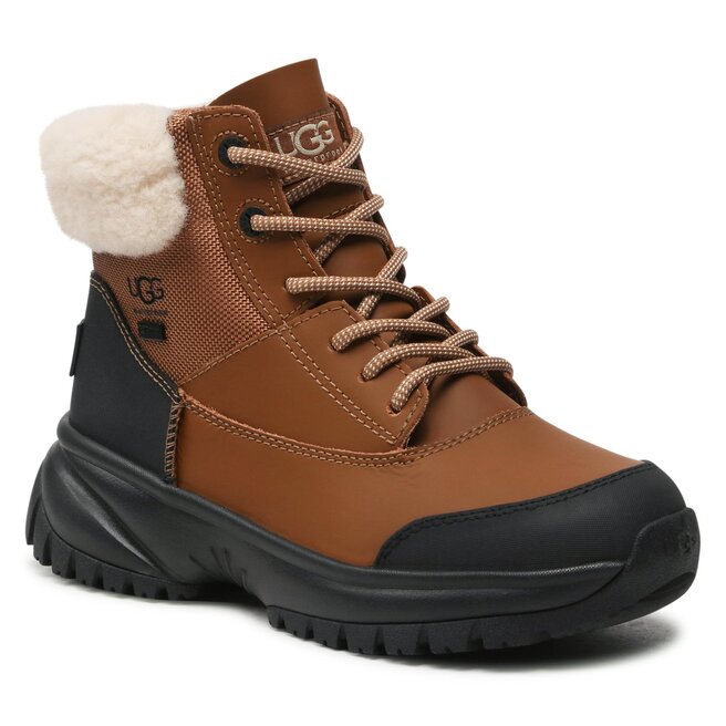 Trappers Ugg W Yose Fluff V2 1130901 Che