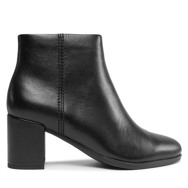 Stivaletti Clarks Freva55 Zip 261747974 Black Leather escarpe