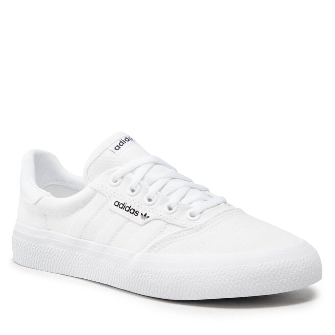 adidas Обувки adidas 3Mc B22705 Ftwwht/Ftwwht/Goldmt