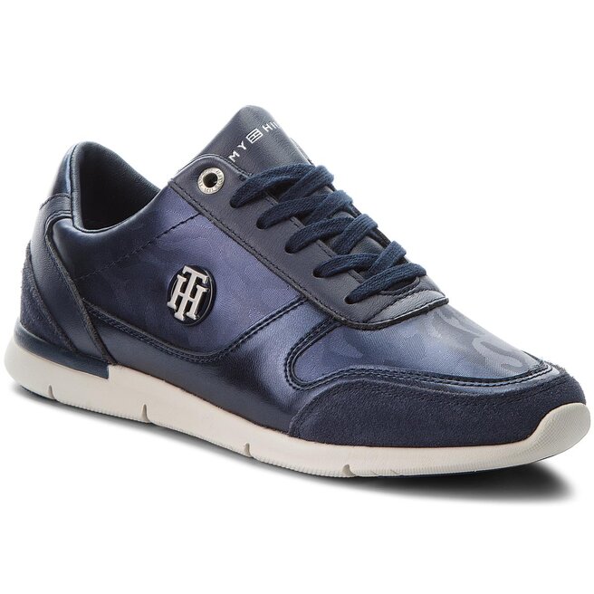 Tommy hilfiger hot sale camo metallic wedge