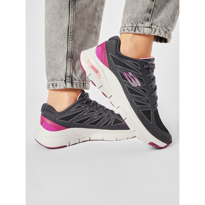 Batai Skechers She's Effortless 149411 