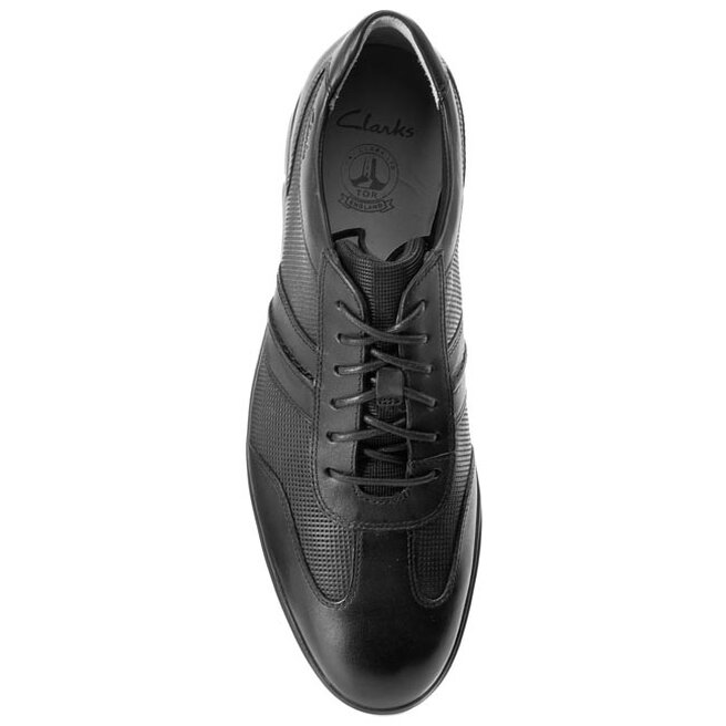 Clarks denner race hotsell