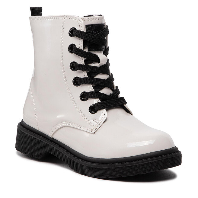 s.Oliver Turistická obuv s.Oliver 5-45211-39 Offwht Patent 145