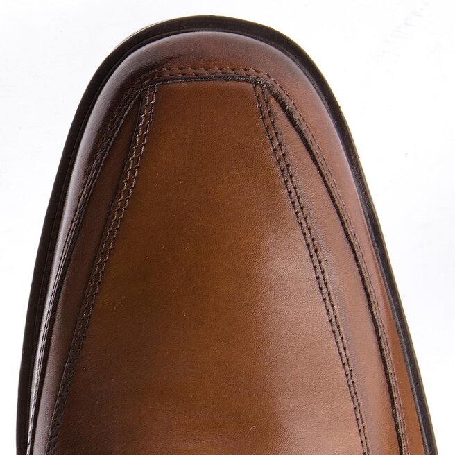 Clarks Обувки Clarks Tilden Free 261300987 Dark Tan Leather