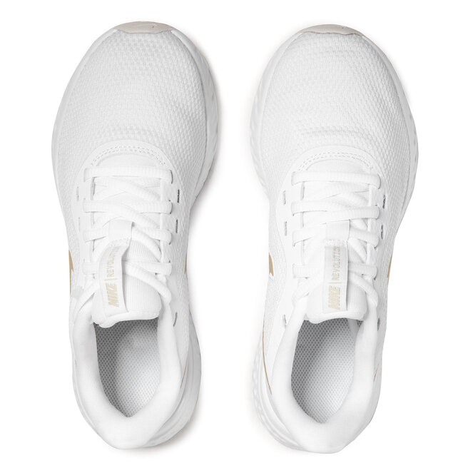 nike revolution 5 white gold