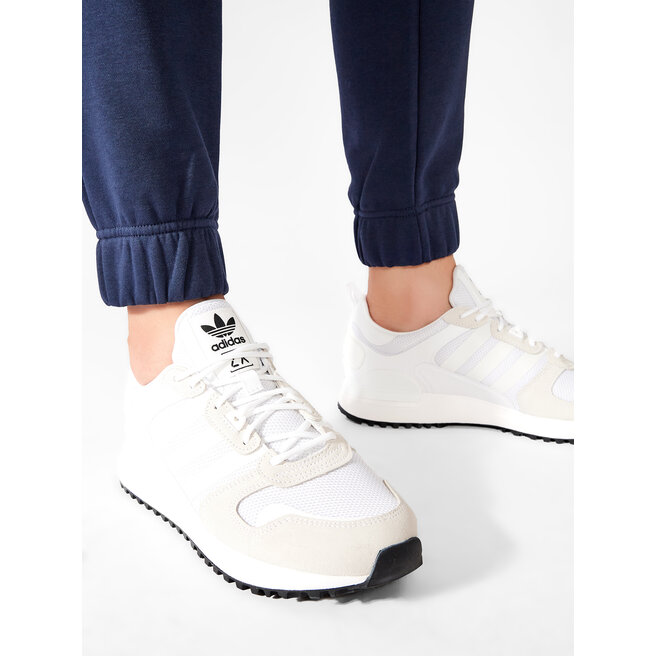 Adidas zx 700 deals sneakers