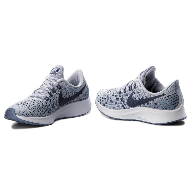 Pegasus 35 football clearance grey