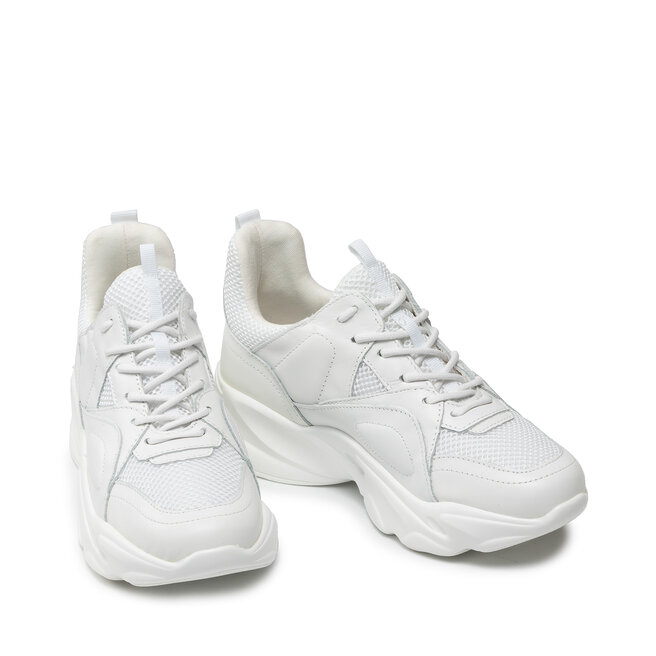 movement steve madden