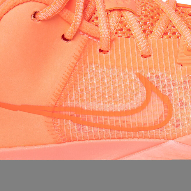 kyrie flytrap crimson