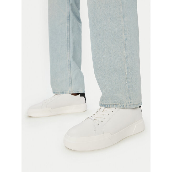 Sneakersy Calvin Klein Chunky Cupsole Laceup Clean Lth HM0HM02239 Biały - męskie