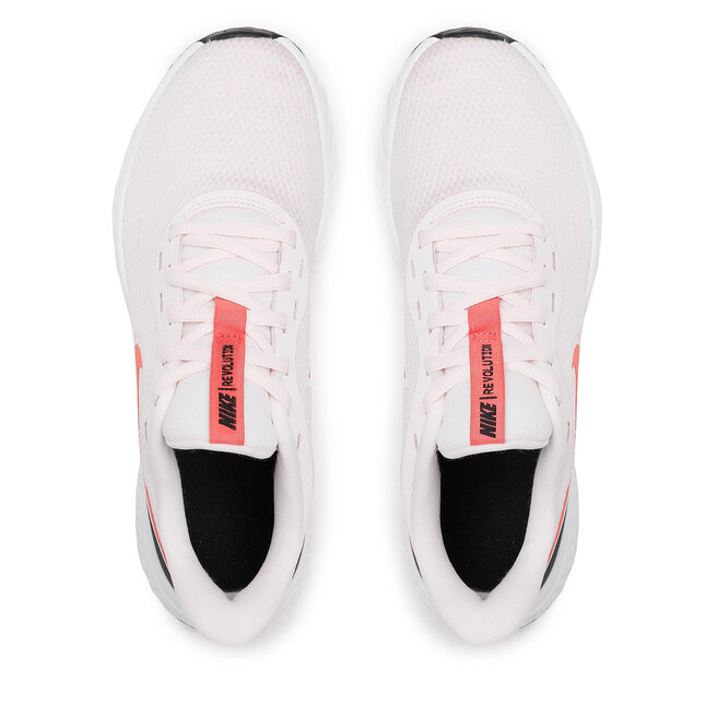 El corte ingles hotsell nike revolution 5