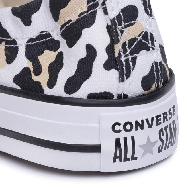 Converse hotsell desert ore